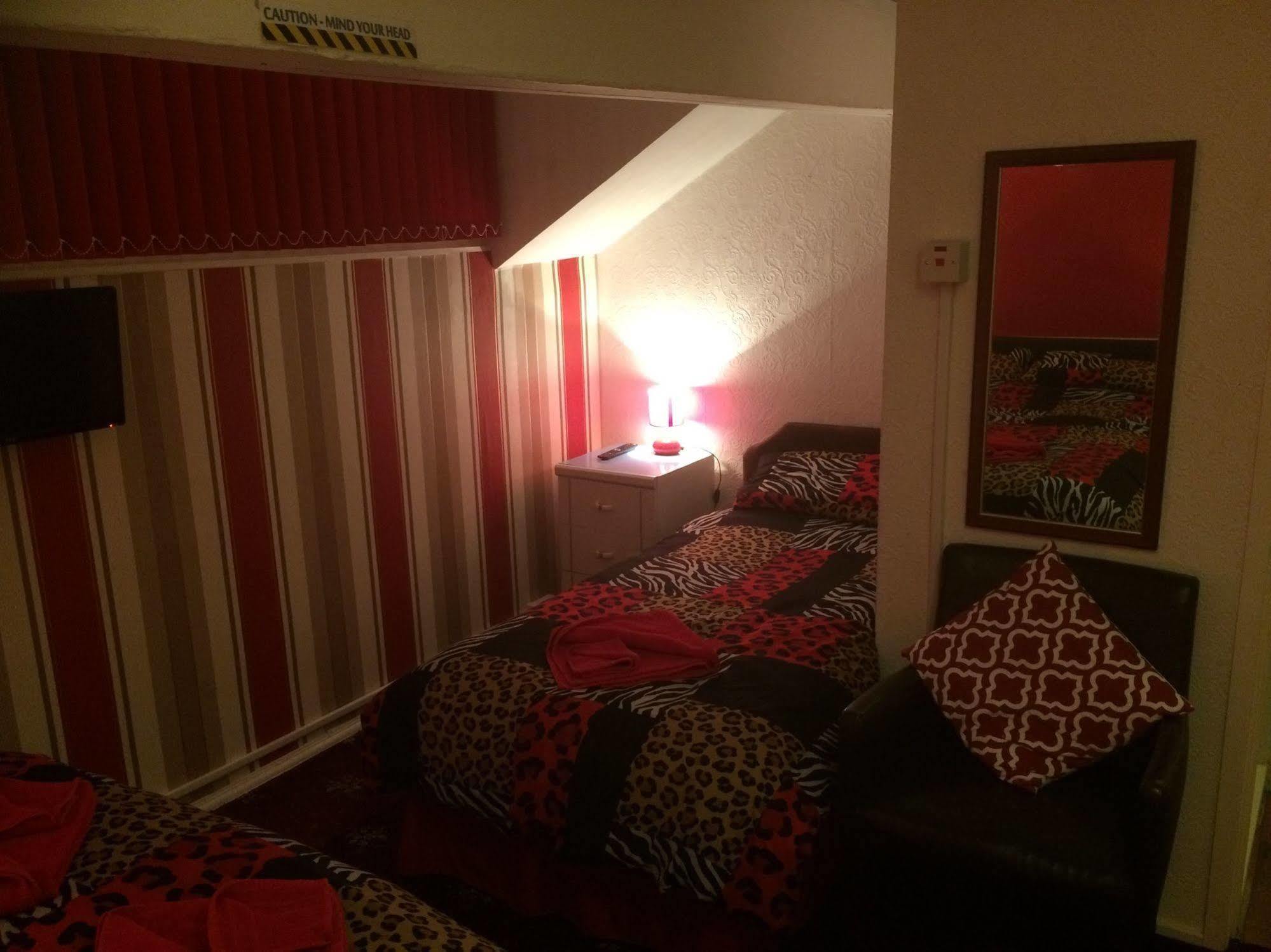 Bed & Breakfast Friends Hotel Blackpool