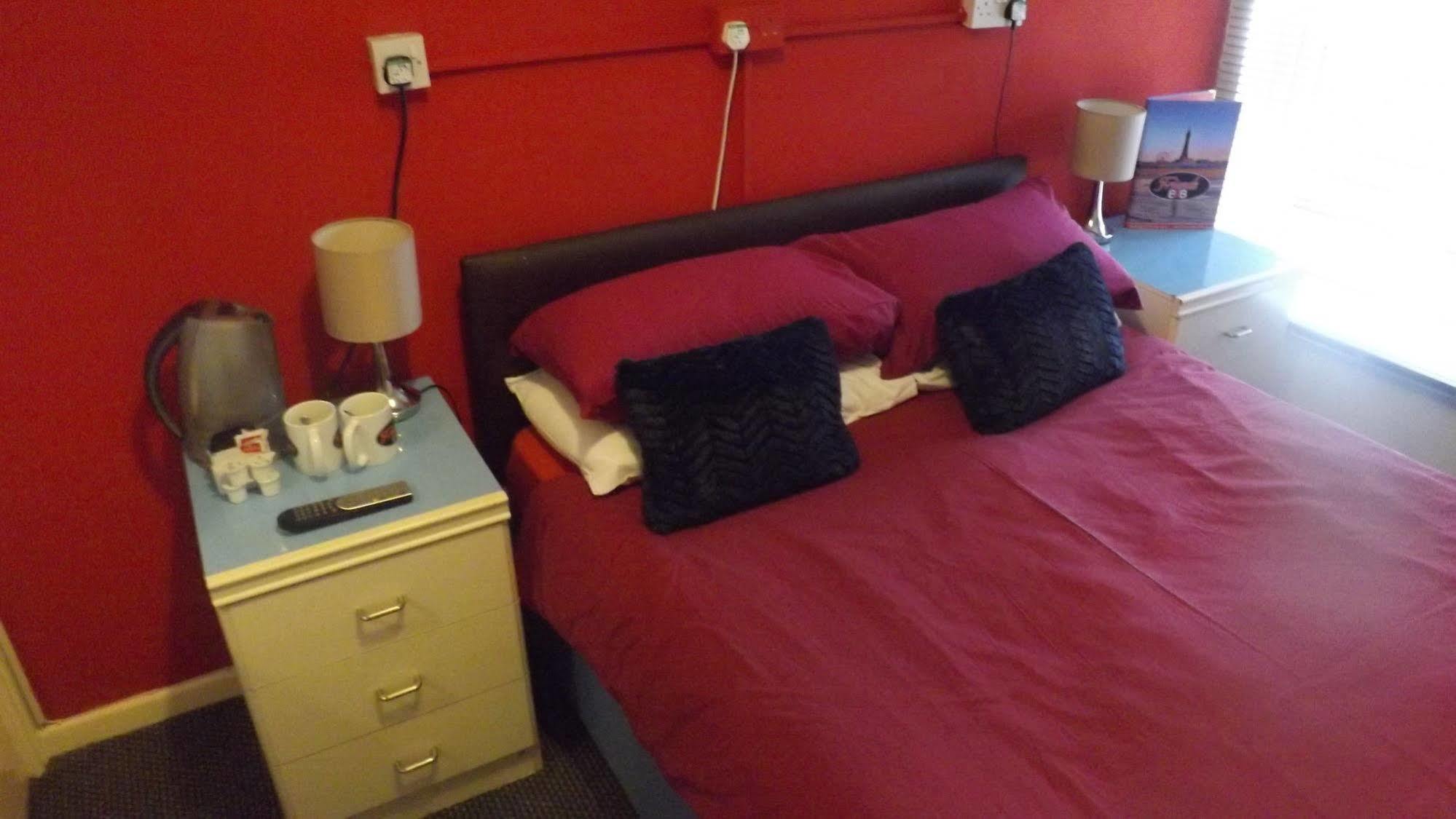 Friends Hotel